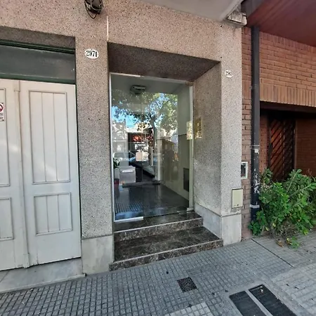 Alojamiento Entero Barrio Agronomia Buenos Aires Exterior photo